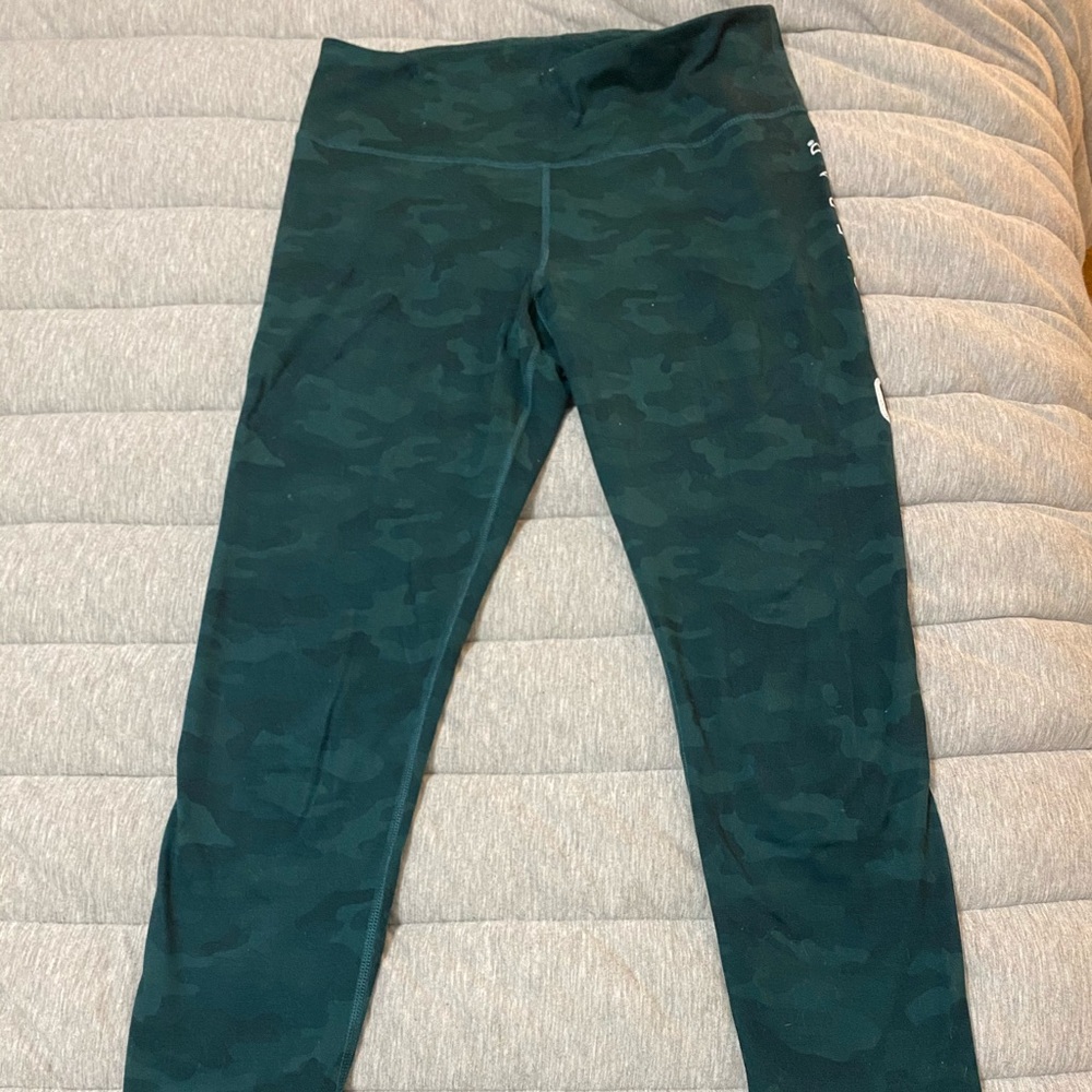 Glyder green camo high waisted leggings!